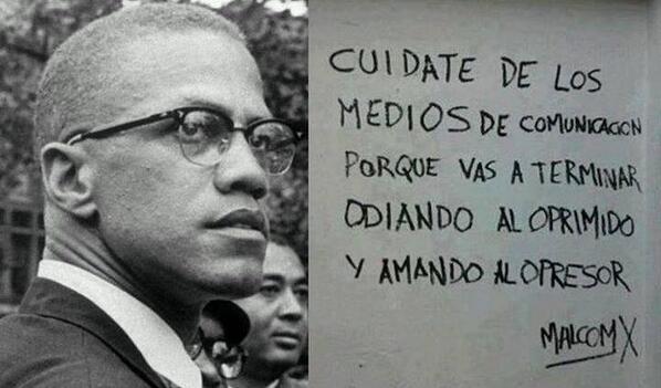 subversivos_'s tweet photo. Jim Morrison: "Quien controla los medios de comunicación, controla las mentes." 
#ExplicacionesMonederoM4 http://t.co/r8dwnyu9wn
