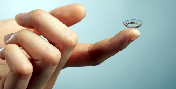 futurasciences's tweet photo. Zoom sur... Les lentilles de contact avec zoom incorporé ! http://t.co/Mf7O1Y0Pw9 #esanté #hcsmeufr http://t.co/ufuoMLRzkW