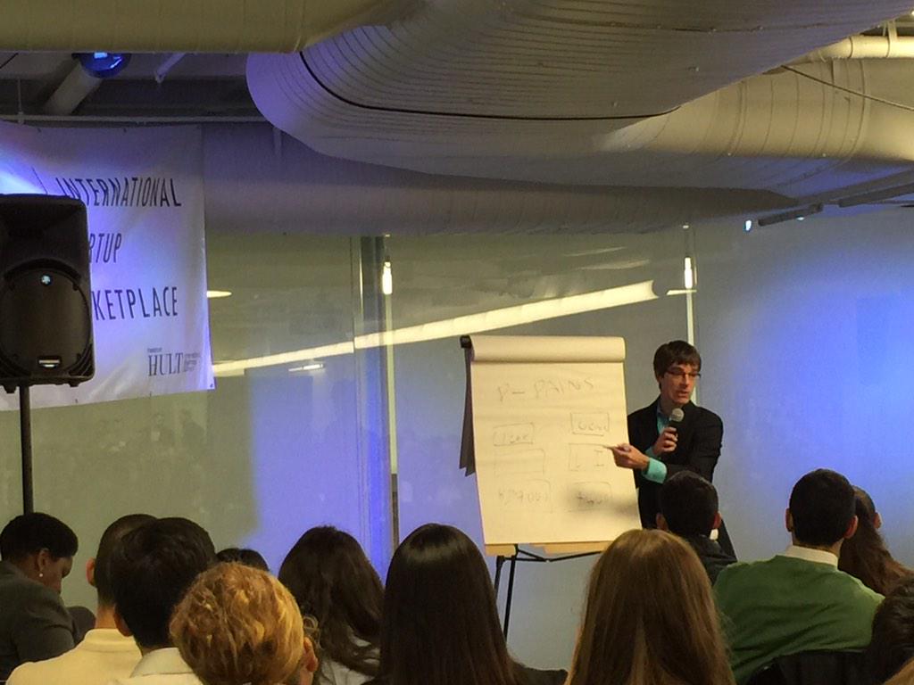 Master pitchman Chris Lipp <a href="/StanfordBiz/">StanfordGSB</a> <a href="/SantaClaraUniv/">Santa Clara Univ</a> coaches #startup #entrepreneurs @Hult_Biz <a href="/ismconf/">Intl Startup Market</a> #gisw15