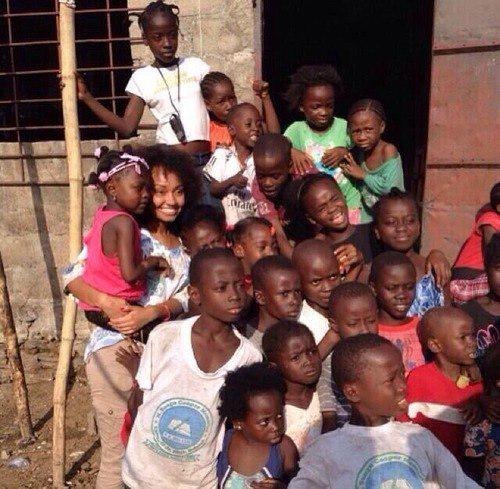 nowzerrie's tweet image. Eu poderia passar a tarde aqui dizendo o quanto eu me orgulho de vocês &amp;lt;3  #KCA #VoteLittleMixUK