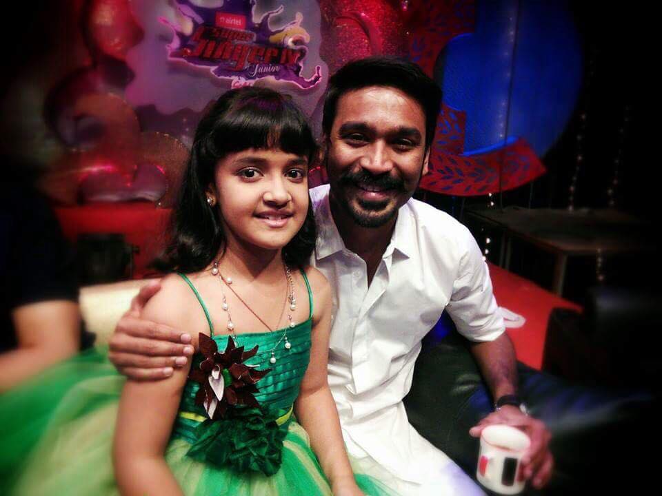 DhanushFansUK's tweet photo. .@dhanushkraja with #SSJ04 Winner @SpoorthiMusic. Congrats 👏 God Bless U:) http://t.co/Kz7yD30UAG