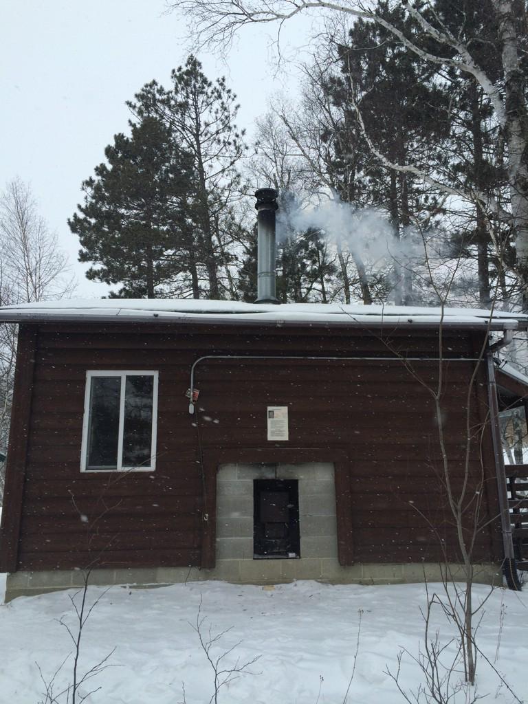 MrBeeeeeee's tweet photo. Firing up the sauna! (SOW-nahh)
@cvelec2015 http://t.co/NTowQe8X75