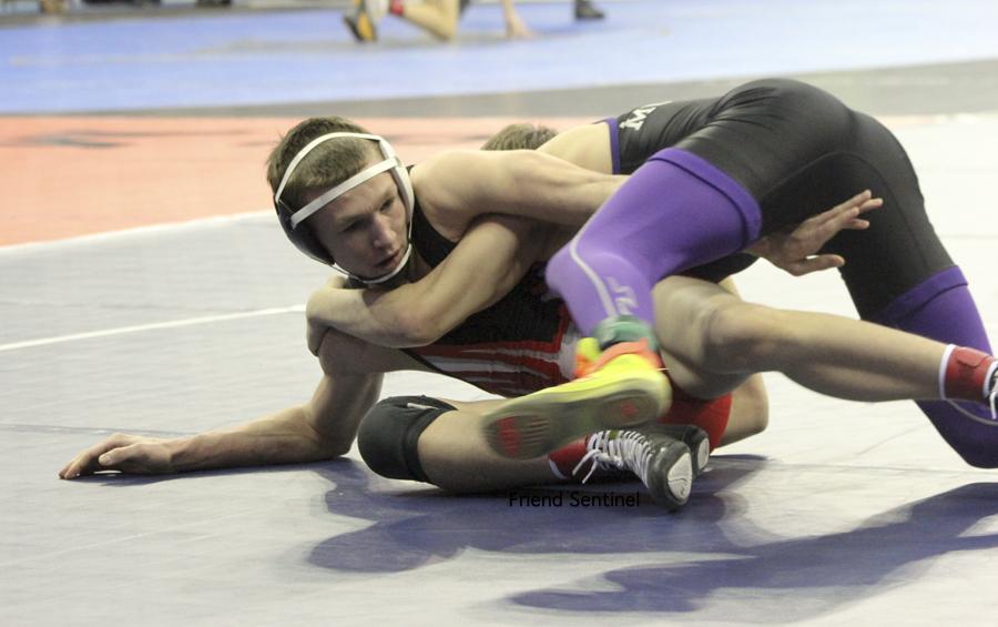 SCIStephanie's tweet photo. WR: Into the semifinals - Clay Dickinson, Friend, 145 pounds #friendbulldogs http://t.co/VNtnpgP19n