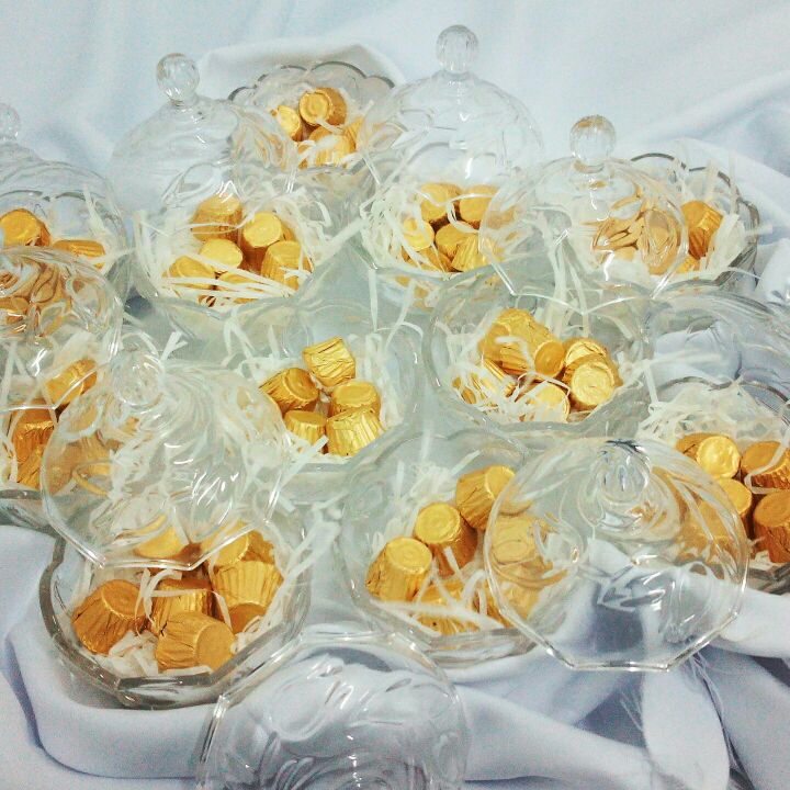 TheKingOfBeans's tweet image. Door gift untuk wedding esok pagi!! Alhamdulilah sempat siap! #FYproject #thekingofbeans