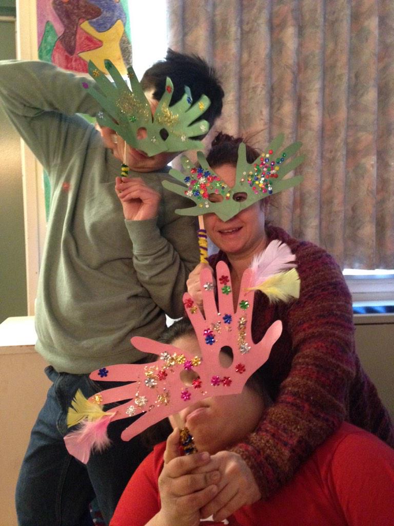 TLKLife's tweet photo. RT @SloanCarol: #tlkdp art students. We can Mardi Gras with the best of them! http://t.co/h82Ao0TEqh #tlkarts #tlkproud