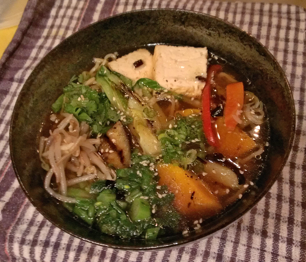 Nos ramens sont le seul remède efficacement agréable pour contrer cette température polaire. Midi ou soir #thazardmtl