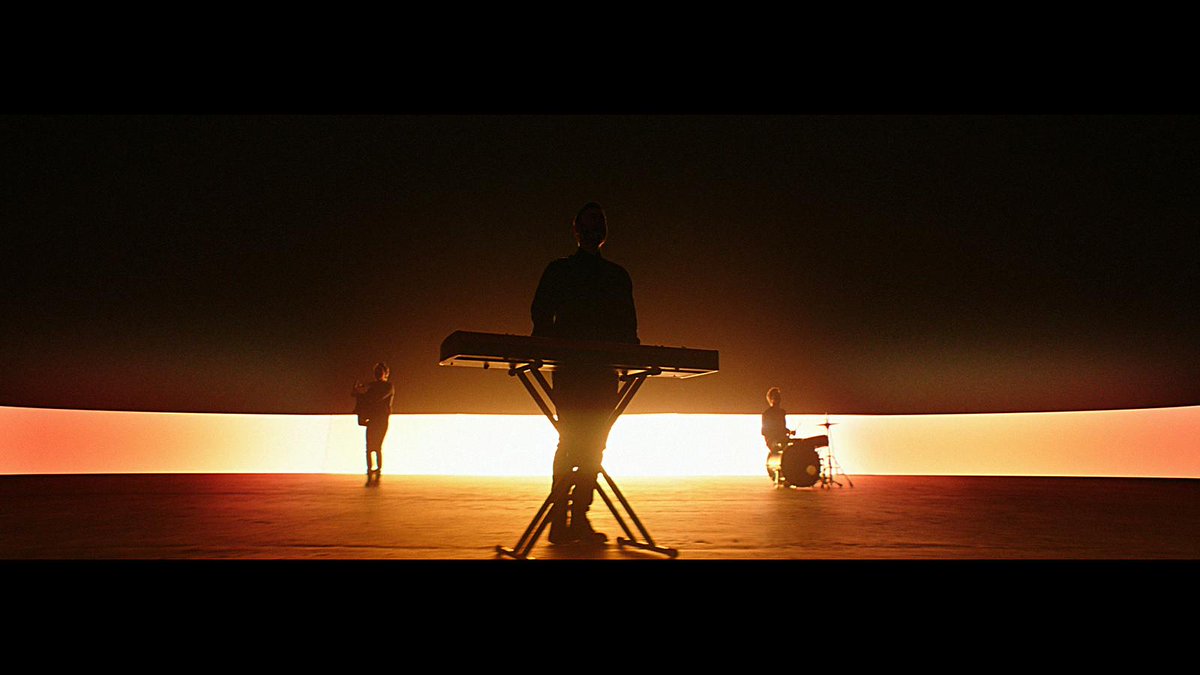 GaryBarlow's tweet photo. Who’s excited to see the #LetInTheSun video ? http://t.co/7JpWgWHOJ5