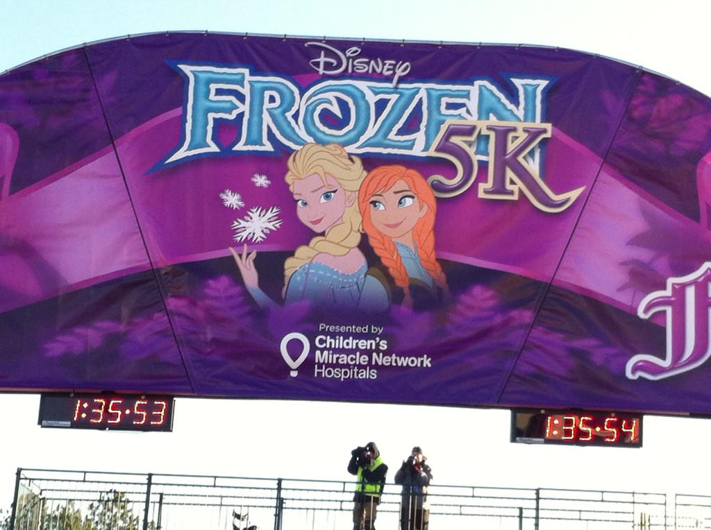 drummingmum's tweet photo. Frozen 5k was living up to the theme this morning! http://t.co/gHW7kEdRCx