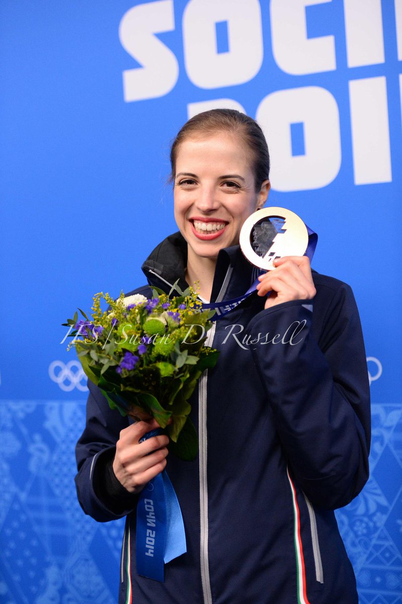 Каролина Костнер / Carolina KOSTNER ITA - Страница 2 B-TQJIBCMAAfBC7