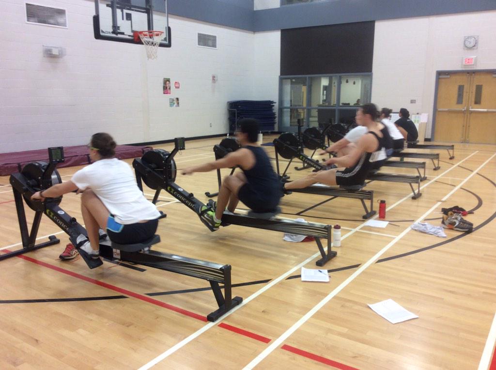 UNBSTURowing's tweet image. Rowers hard at work for the winter training season! @FrederictonYMCA