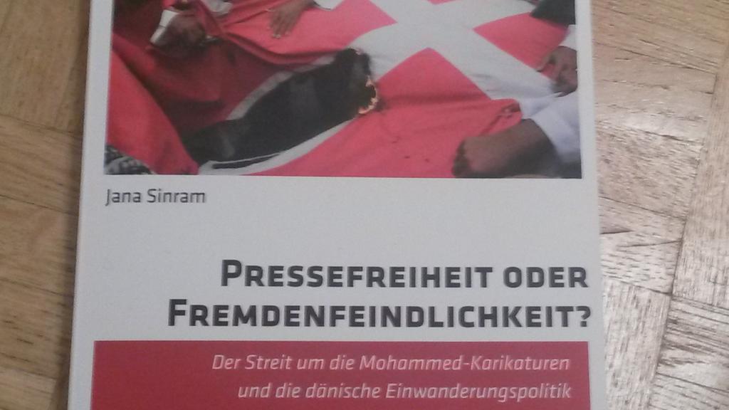 mbertolaso's tweet photo. Hatte ich eigentlich schon das neue Buch von Jana #Sinram empfohlen? Lesenswert und - leider - sehr aktuell. http://t.co/VtrqpZhyIT