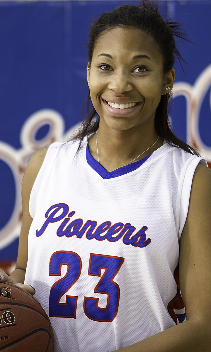 AACCAthletics's tweet photo. Tiffany McKinney @AACC_Ladyhoops is All-Region, 1st team for @NJCAARegionXX  D3 hoops! http://t.co/anMyPPKfzg