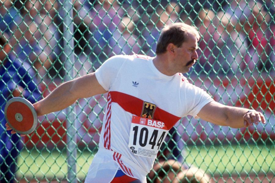 welt's tweet image. Olympiaathlet Wagner: Zeuge soll Blanko-Rezepte für Doping erhalten haben on.welt.de/1EdNqlA