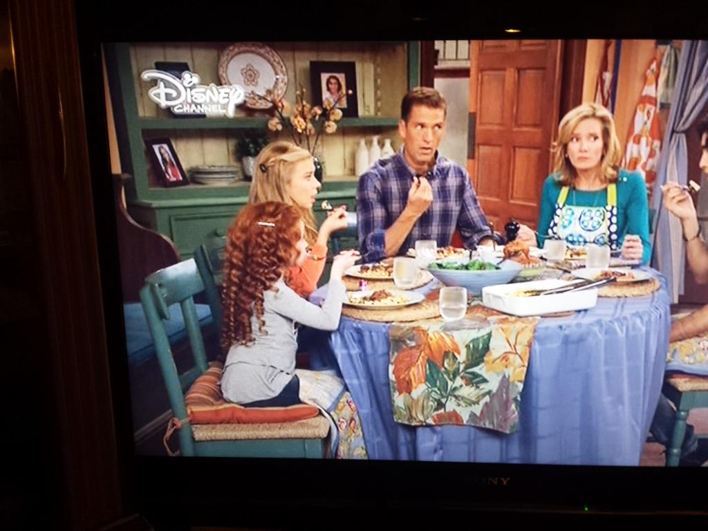Makemenails_fan's tweet photo. Nominateeeed #voote @G_Hannelius ❤❤😍 http://t.co/U2SYTTMYjc