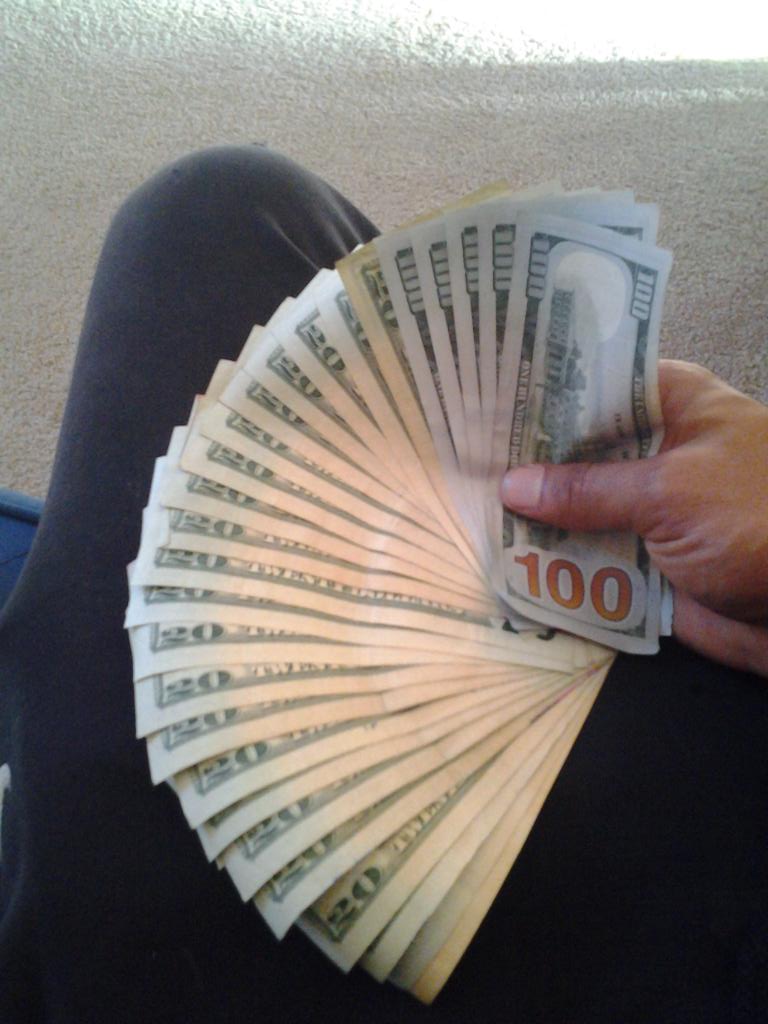 Vincent_J5's tweet image. 💰💰💰💰 man I&apos;m blessed #notataxrefund #weeklycheck #JOB #mygrind