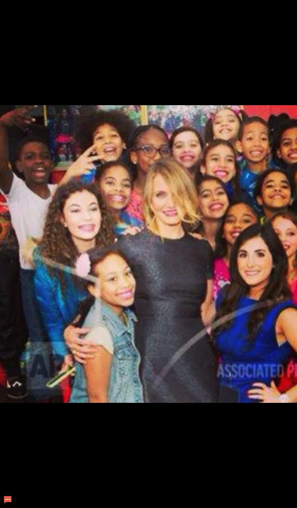sheilynnmarie's tweet photo. My team @PS153Chorus http://t.co/UITfn5tQia