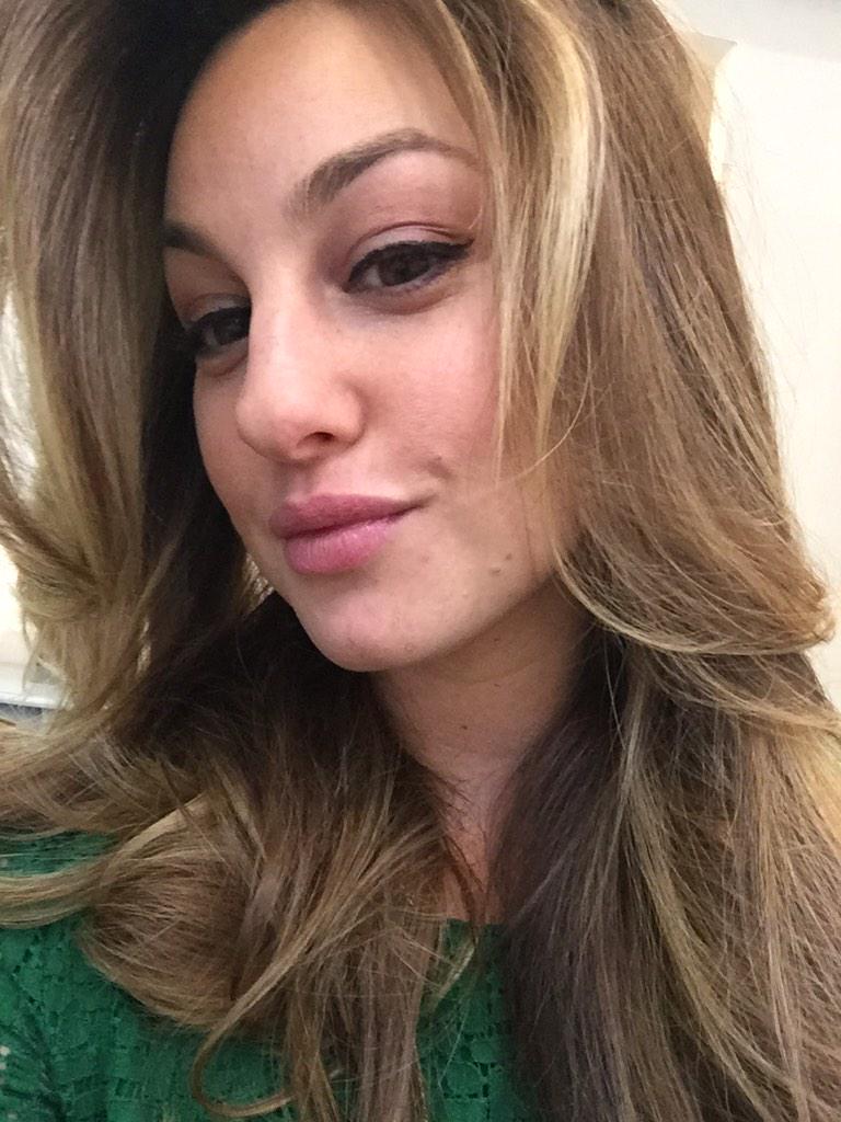 DSchryK's tweet photo. Big primping for @sisandmisseries launch party!! http://t.co/RuGetE3QzK