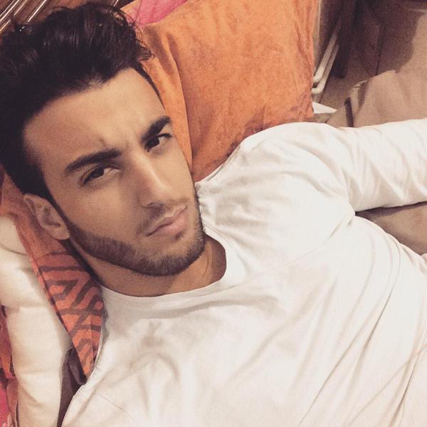 PostDjazair's tweet photo. Plololo les Algériens 😍😍😍🚀🚀🚀 http://t.co/Z7Tn1Noo0k