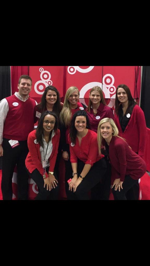 Morgan4target's tweet photo. Great morning @UMNews career fair! #R100recruits @chap1517 @ISUAmy @bob_orourke @umncla http://t.co/mzd2miSEFs