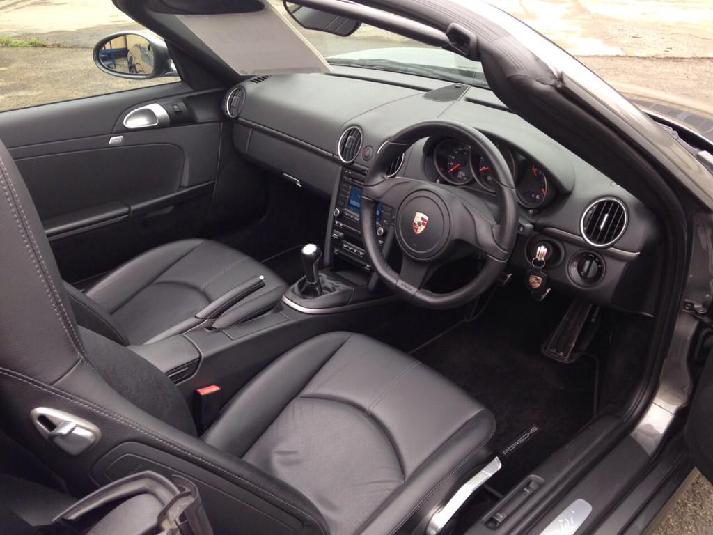 CARS_ITS's tweet photo. #Porsche #boxster 2.9 2011 with only 28k Now fully detailed and ready to go. Call for details and Price. http://t.co/IVIHUGNvzn