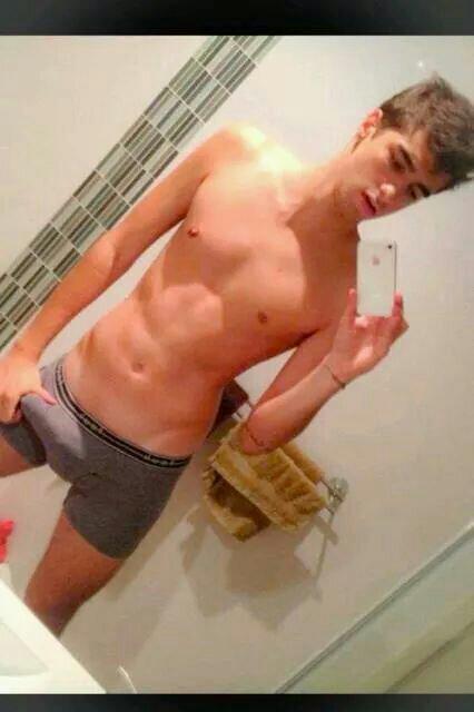 swingerguate's tweet photo. http://t.co/yyFn7D6bQW