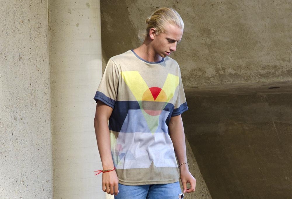 dapperdistress's tweet image. Oil On Canvas Tee
/ shop.thecxx.com / @THECXX