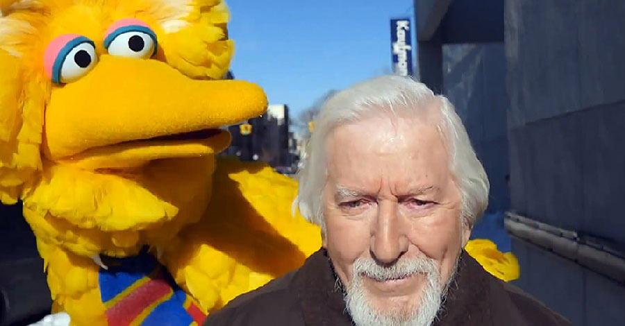 CBR's tweet photo. Watch "Sesame Street's" Wonderfully Surreal Parody of "Birdman" http://t.co/jCsbnOkVO8 http://t.co/n4oCdxN7Uu