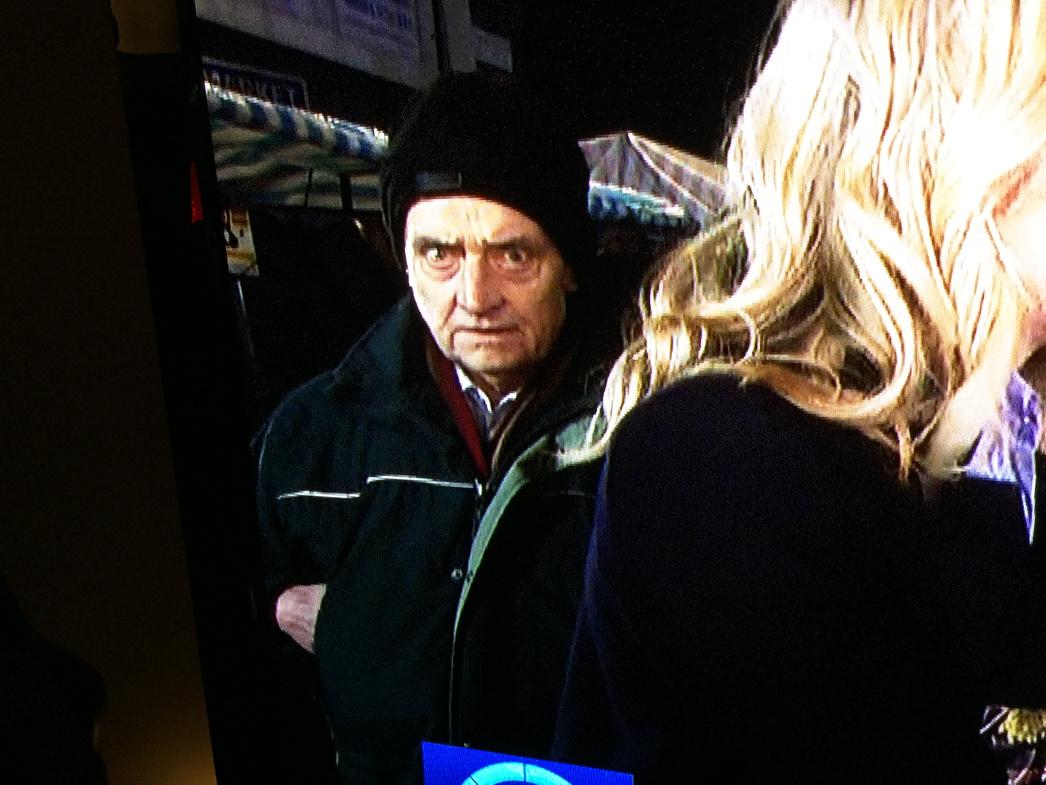 This guy #EELive