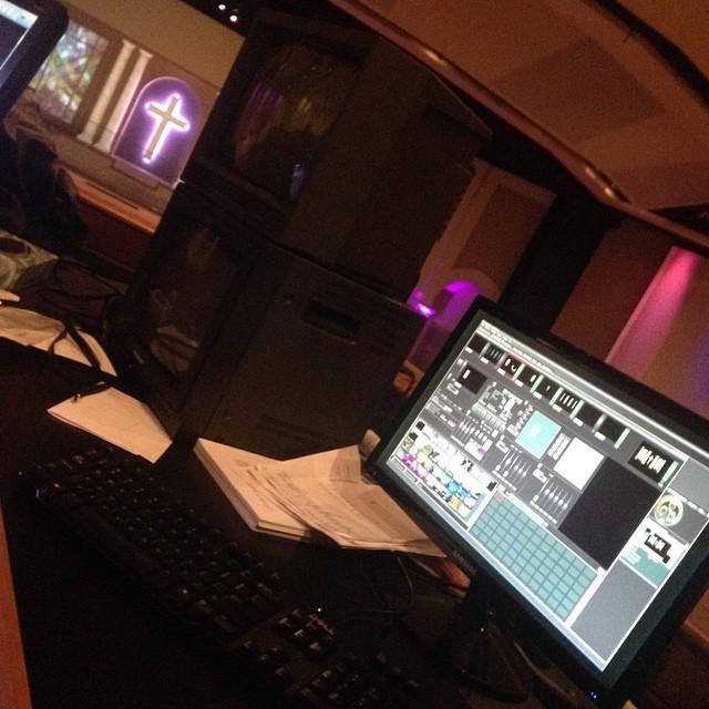 sacornwell's tweet image. clachurch #projectormapping #dodec fun day