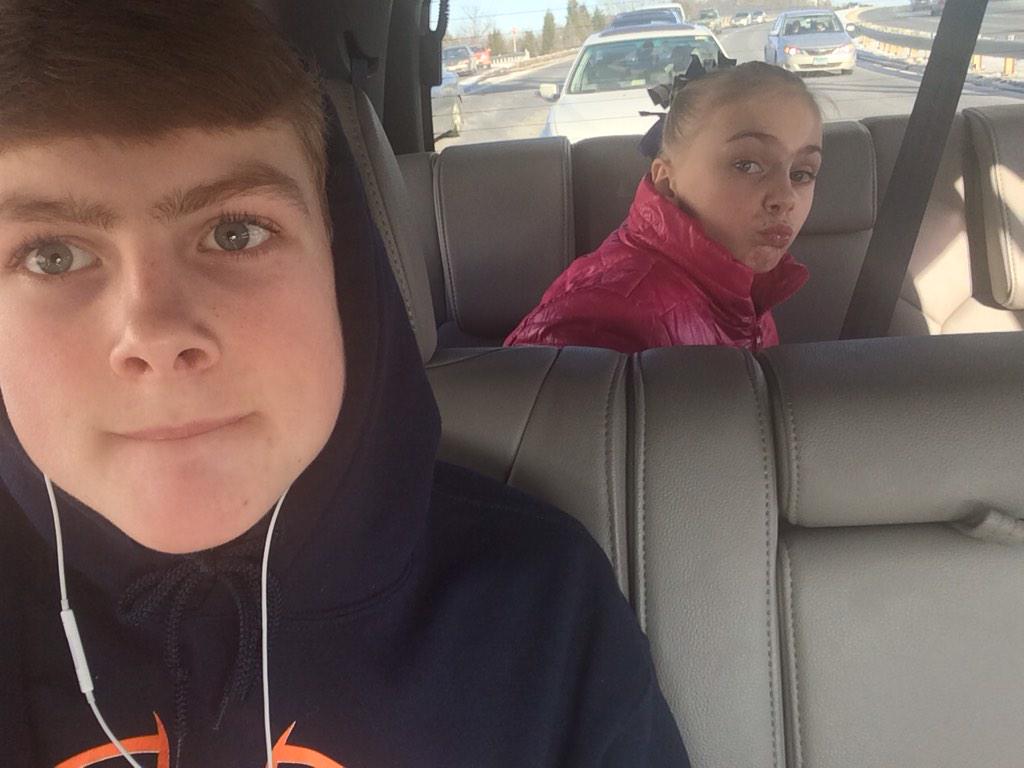 MattLivesay's tweet image. It's meet day for this kid 👏 #shetoogood