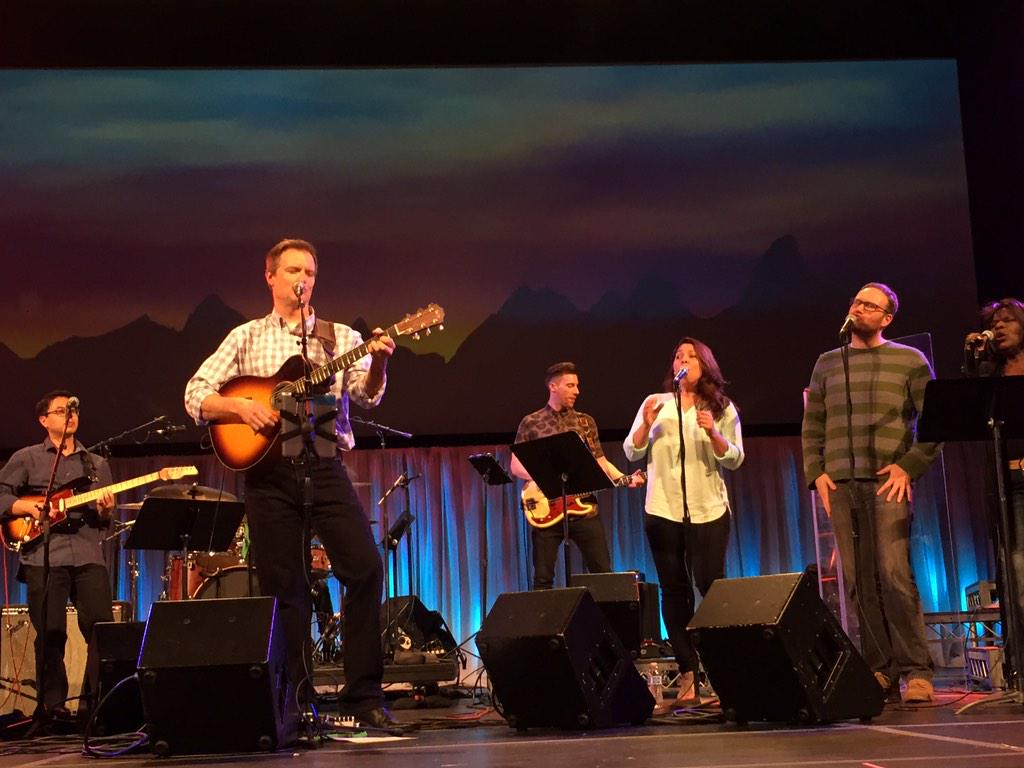 JoniandFriends's tweet photo. Tommy Walker opens the second plenary with passionate worship singing "Blessed be Your Name!" #GlobalAccess2015 http://t.co/78JIez4BNo