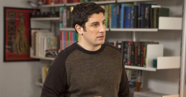 screencrushnews's tweet photo. Jason Biggs is not returning for ‘Orange is the New Black’ season 3 #ShutUpLarry http://t.co/g7wlDtEJ4x http://t.co/Qw43JhkgXd