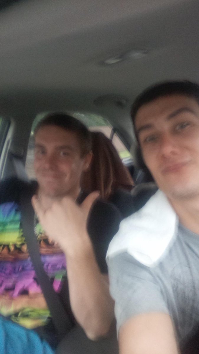 DesmondAngus's tweet photo. Just killed a Saturday session with the bro #yearofthegrind #chasindreams http://t.co/zoHOMR0FQ0
