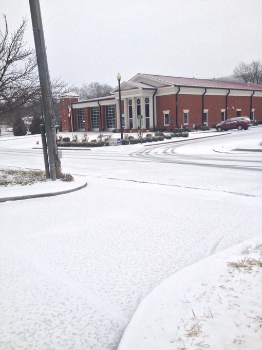 View image on Twitter