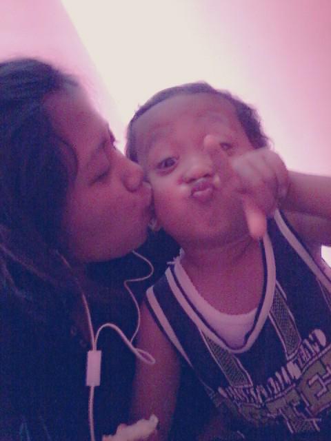 WFitrie's tweet photo. Gws adek kecilQu :* http://t.co/ycQeMB27ON