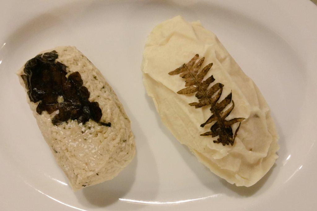 BerniceLiu's tweet photo. Beautiful #goatcheeses #sheepcheeses frm #France to keep the #CNY #ChineseNewYear festivities going! http://t.co/WpiTGzrE63