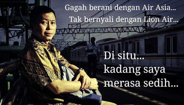 gatse8's tweet photo. #Disitukadangsayamerasasedih... http://t.co/vlDKO5HAYw