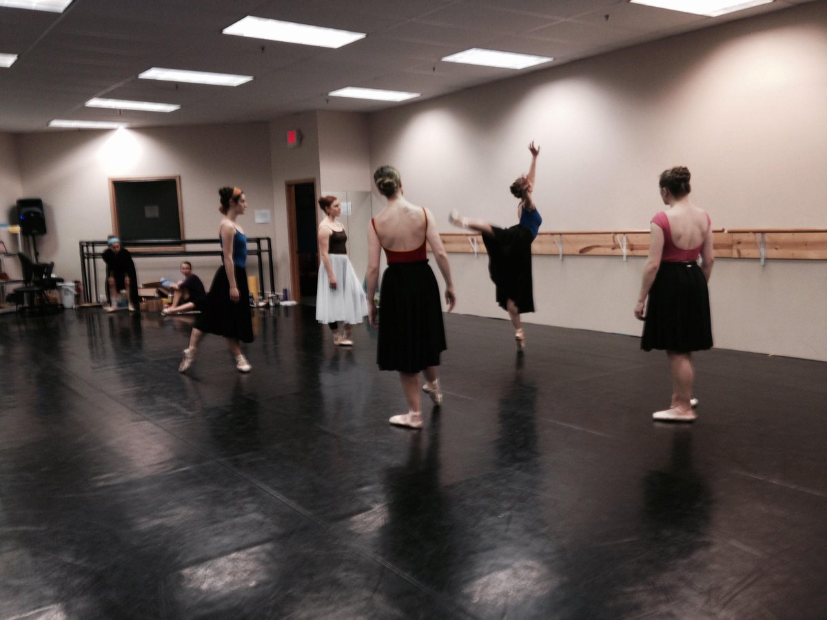 Ballet58chi's tweet image. #Rehearsal #Creationprocess #B58Daniel