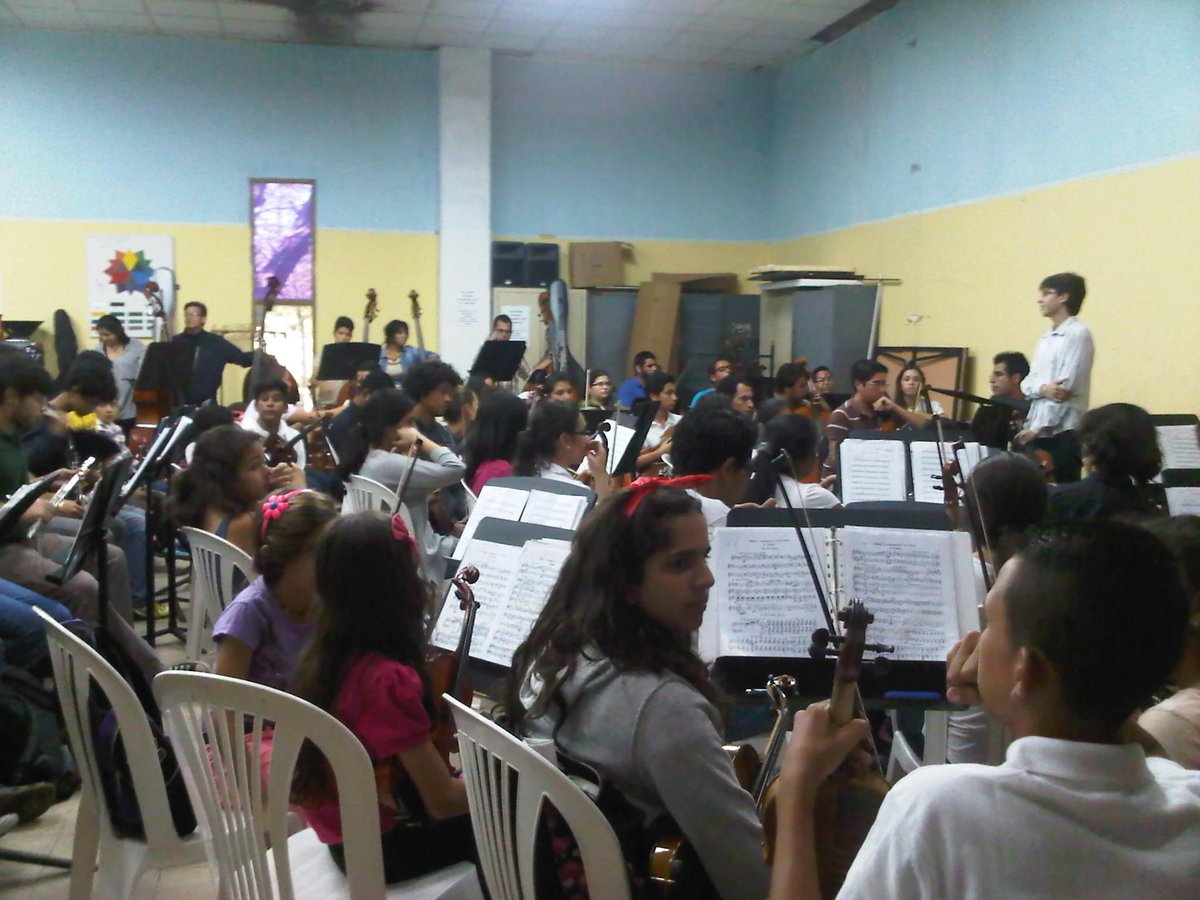 Ensayo General Hoy, 20/02 #ElSistemaCumple40 @CabimasSinfonic <a href="/NucleoPuertos/">ElSistemaLosPuertos</a> <a href="/NucleoLags/">Núcleo Lagunillas</a>