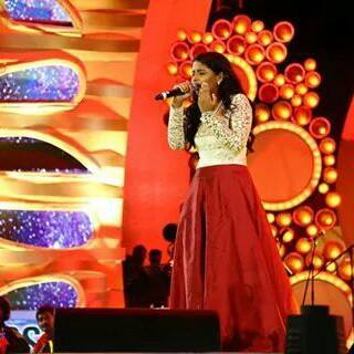 MonsoonJournal's tweet photo. TamilCanadianTeen Jessica Judes 1st runnerupSuperSinger- http://t.co/ySPs2tFp5b @vijaytelevision @#SuperSingerJunior4 http://t.co/iOaM6OaEp1