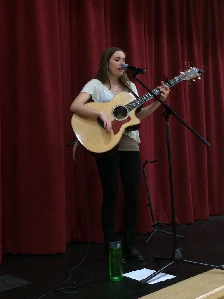 SoCalLFFC's tweet photo. Live music by @KatieStumpMusic at St. Juliana. #SoCalLFFC #lentenfishfry http://t.co/UEVTaUGWIK