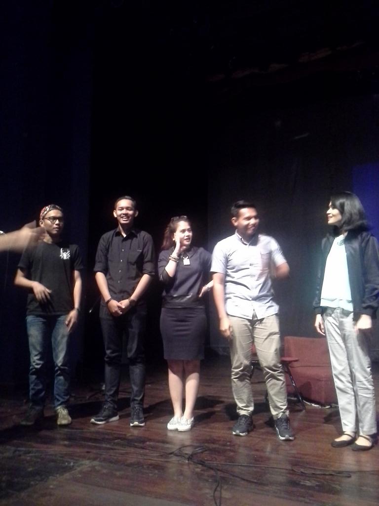 Game session lintas angkatan.