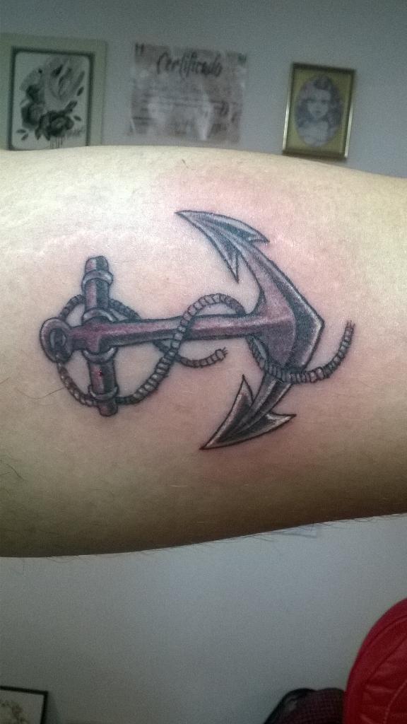 CriminalBaja's tweet photo. Vamos a dormir. Suficiente trabajo que agradecemos en compañía de @marfatal #tattoo #criminaltattoocsl #cabosanlucas http://t.co/vVenE9R2zq