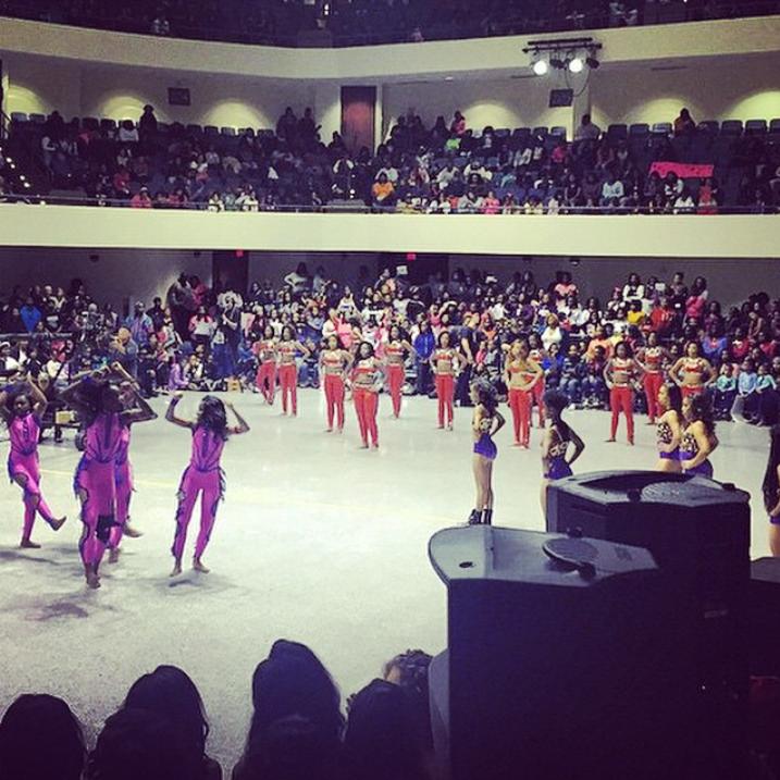 iamalexisssss's tweet photo. Just in case y'all didn't care. 😘 Golden Hearts, Infamous Dancerettes, & Dancing Dolls. #bringit #lifetime #ghdk 💜 http://t.co/gJcvhwP4kQ
