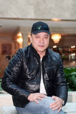 алишер сулейменов. алишер сулейменов актер. алишер сулейменов шахматы. алишер сулейменов шахматы. алишер сулейменов.