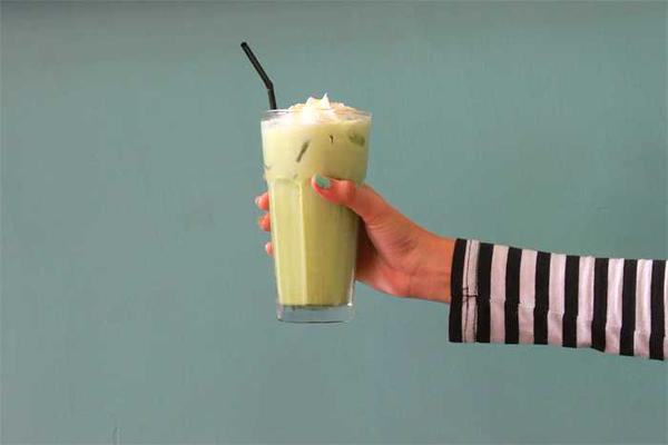 Hari lagi cerah nih :) Yuk jz merapat Racel Tea minum milktea yang segar-segar :)