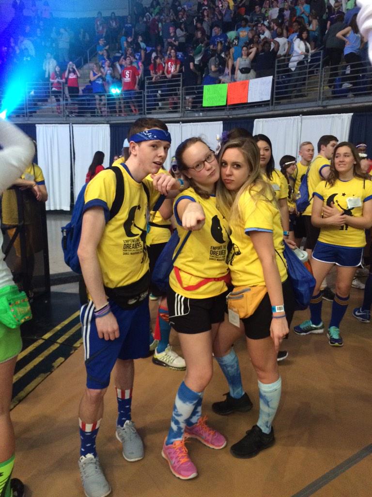 keazly13's tweet photo. Two shifts down!! #THON2015 #CancerCannot #DancerRelations #Jonsters http://t.co/xxOwvpJ2ae
