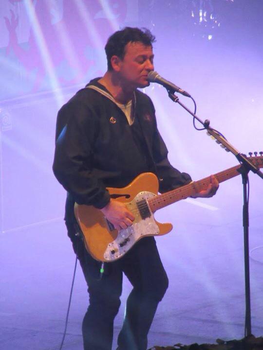 Happy birthday James Dean Bradfield! 