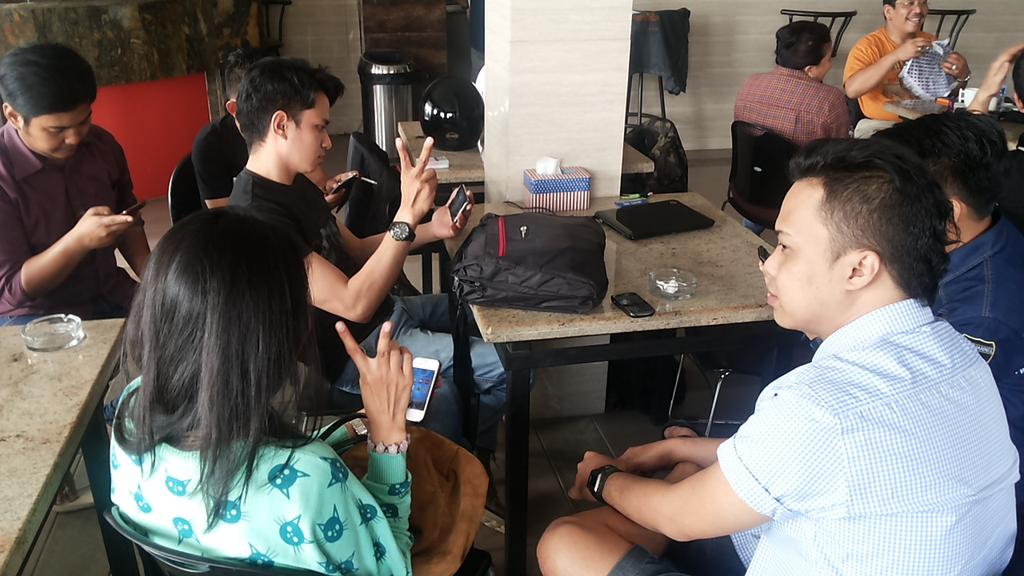 VEMUSIC59's tweet photo. Thank you :)"@CARAMEL_ID: Prepare cek sound @VEMUSIC59 @VEchannel59 http://t.co/yUKx6dowV7"