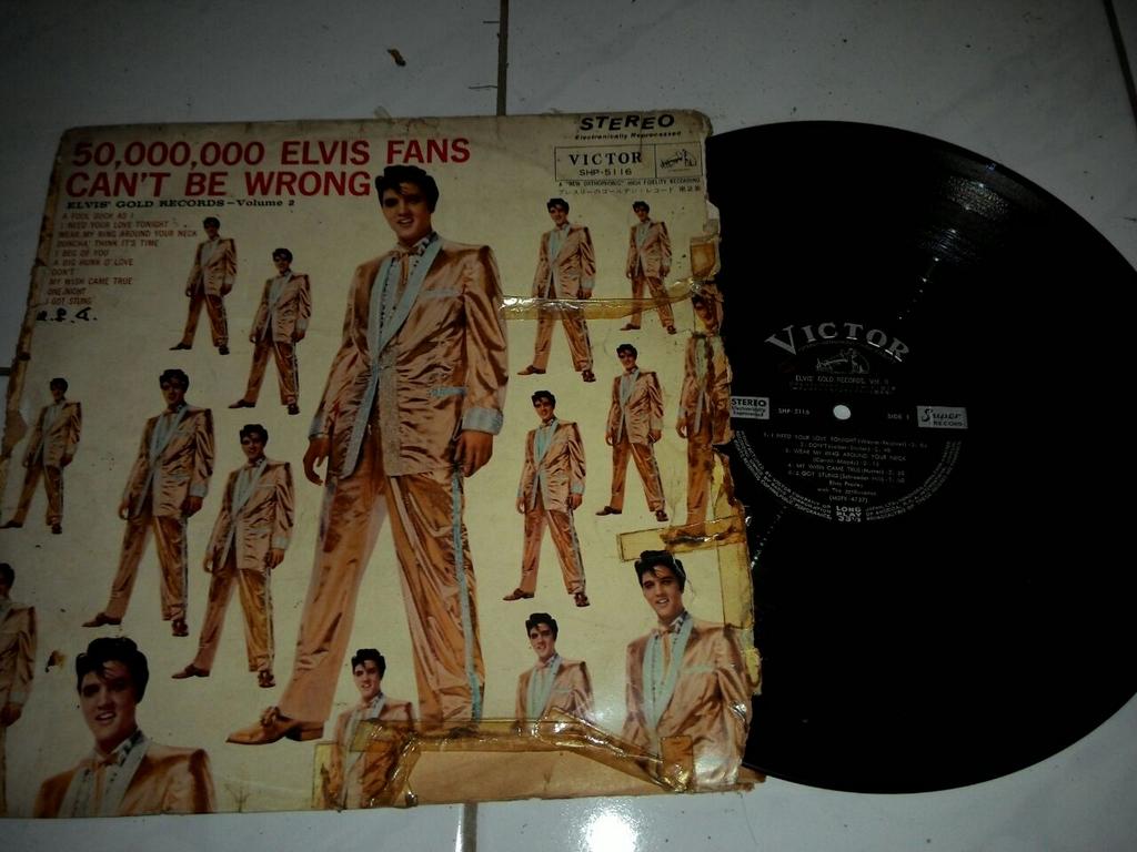 Slamat sore om <a href="/vincentrompies/">vincentrompies</a>,salam kenal,ane mau jual koleksi mertua nih,mungkin berminat bs hub ane..